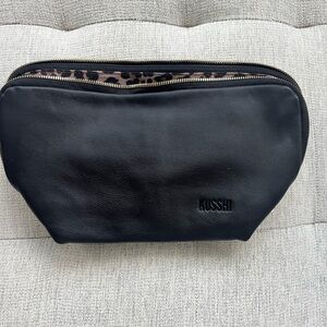 Kusshi Black Leather Cosmetic Bag